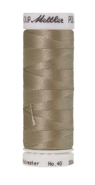 0555 Poly Sheen No. 40 200m